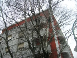 Casa De Mattio, Piazza Adriano, 1